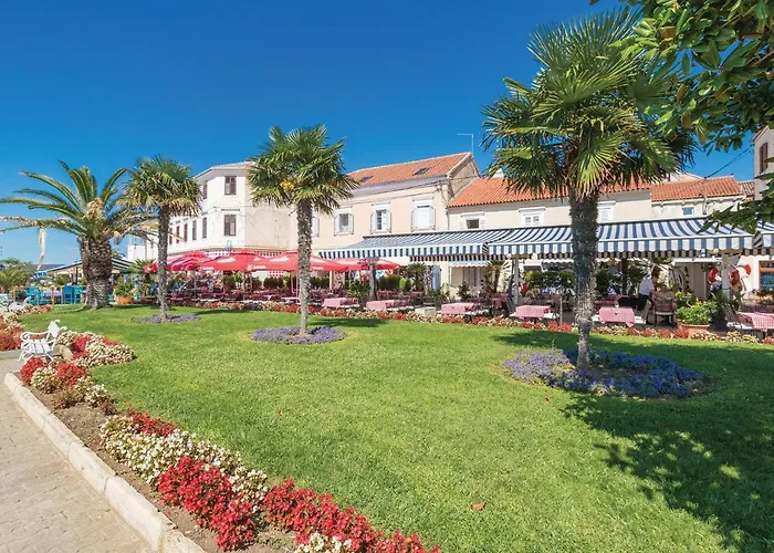 Lovely In * Benkovac